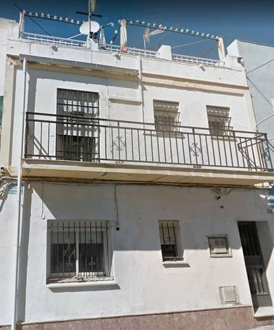Casa adosada en Venta en Calle de la Revolera en Crevillet