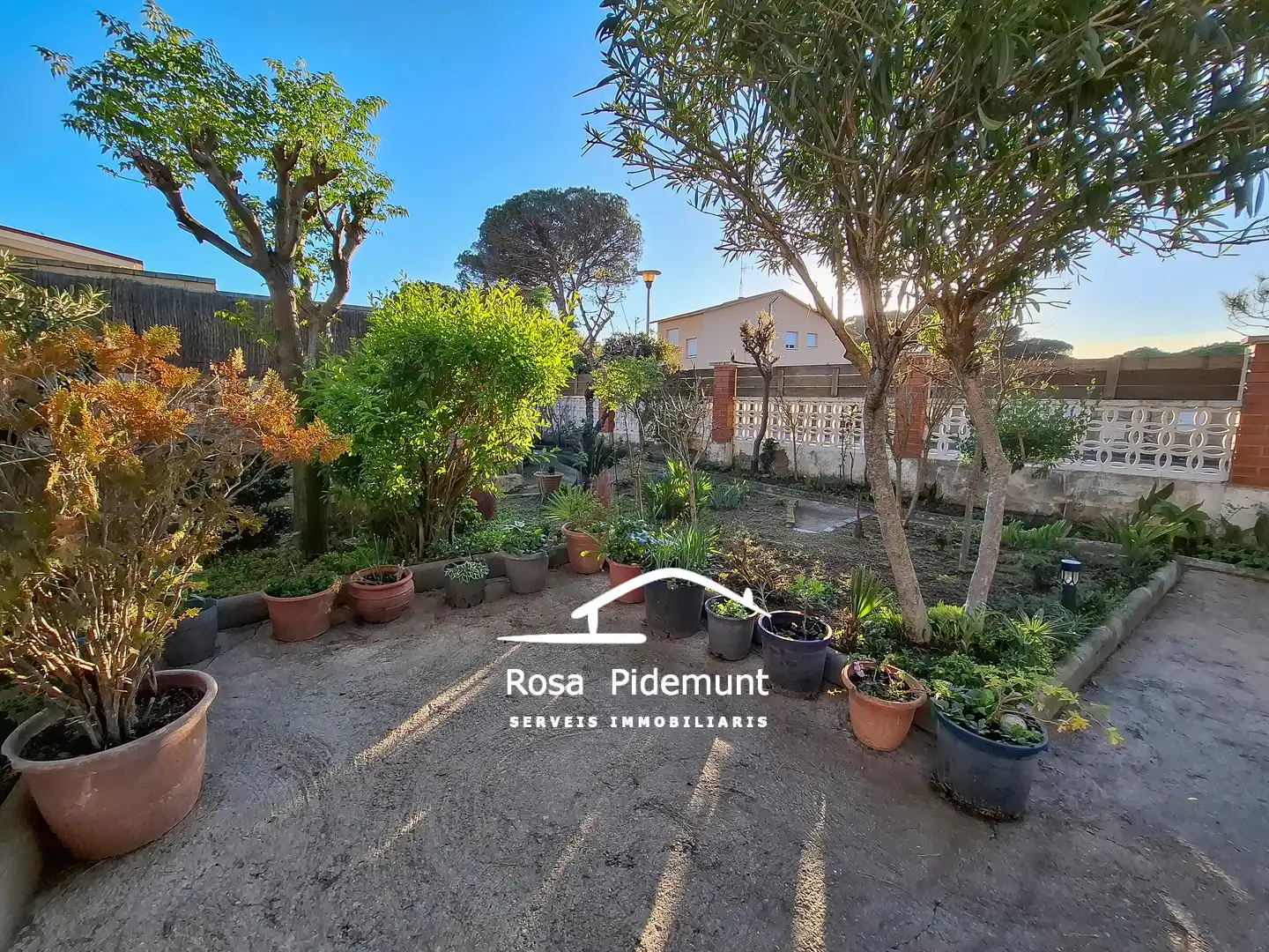 Casa o xalet en venda a Carrer Ronda Goba, La Goba