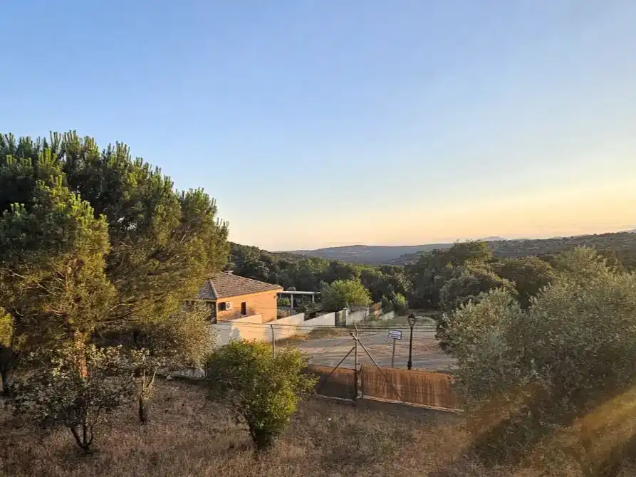 Vista exterior de Piso en venta en Valdemorillo con Aire acondicionado, Jardín privado y Trastero