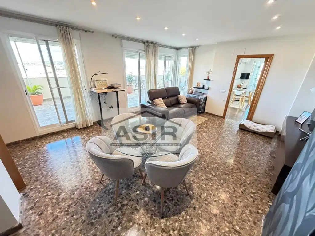 Sala de estar de Ático en venta en L'Alcúdia con Aire acondicionado