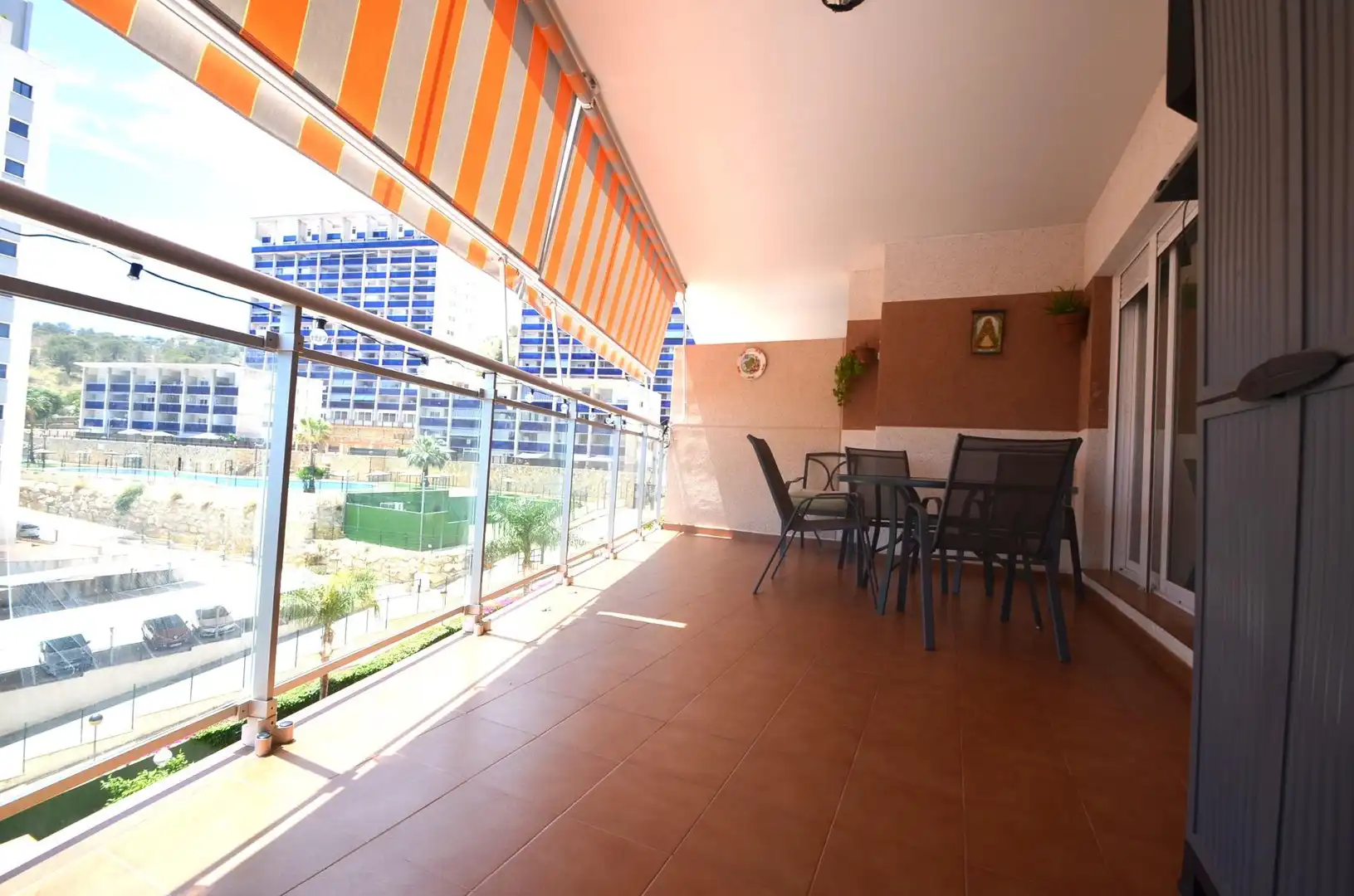 Apartamento con piscina en venta en La Cala de Villajoyosa, imagen 2