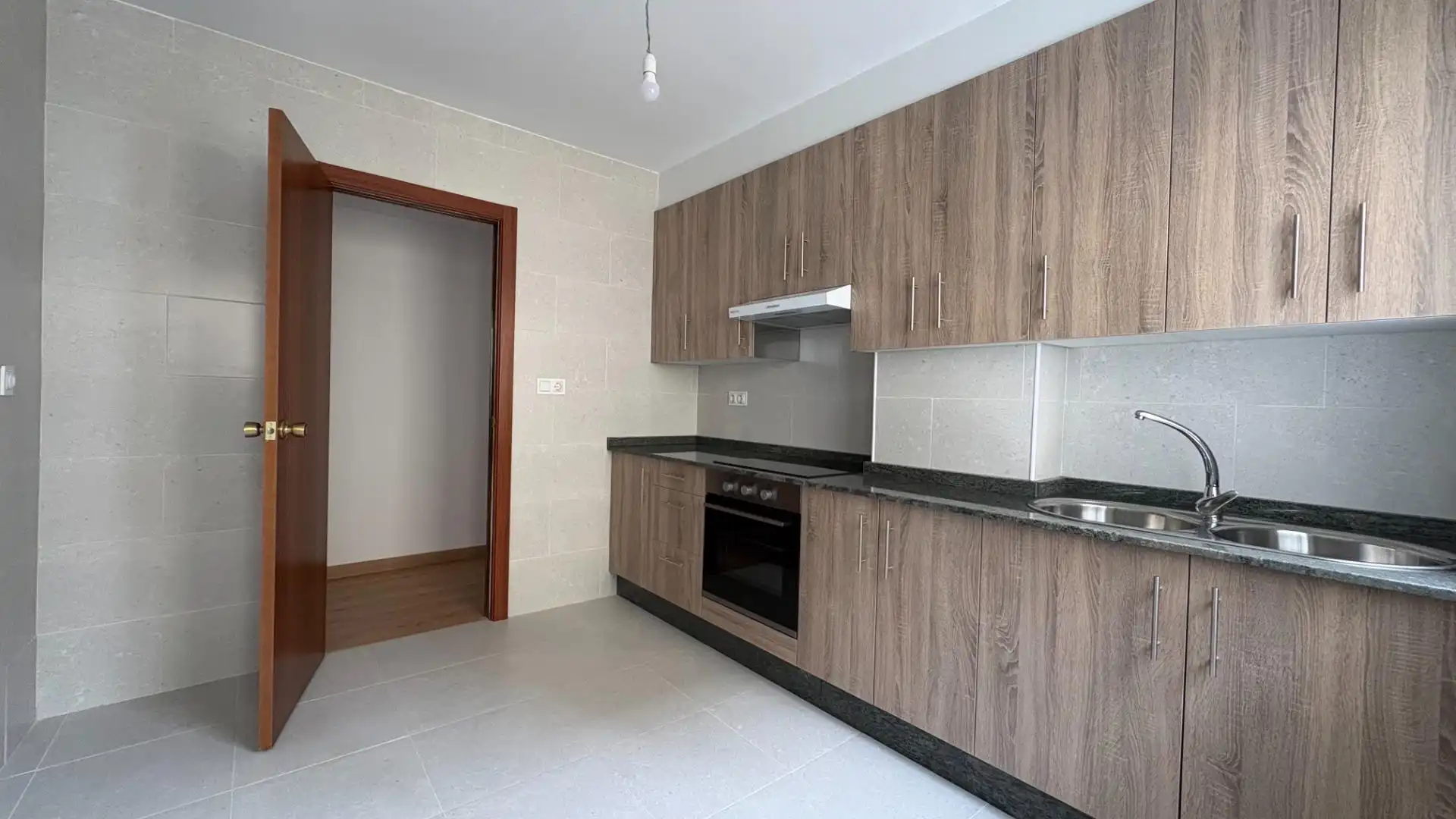 Flat for rent in Calle Calle Vía Norte, Fátima