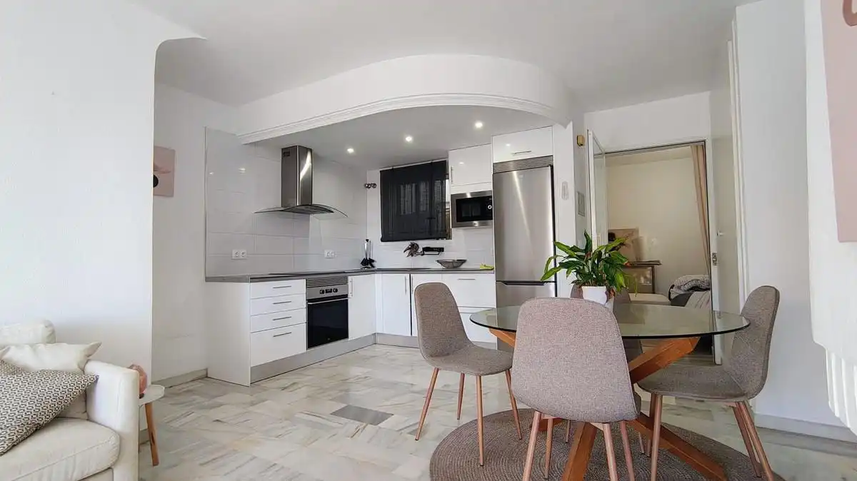 Kitchen of Houses for sale in Elviria - Cabopino