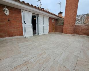 Terrassa de Casa adosada en venda en Mataró amb Aire condicionat, Calefacció i Jardí privat