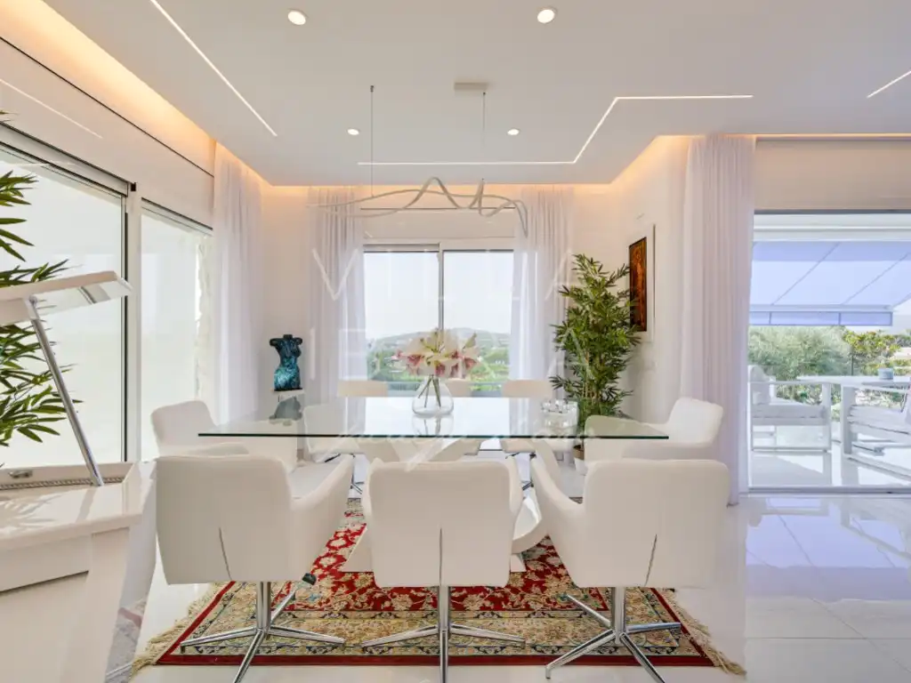 Comedor de Casa o chalet en venta en Castell d'Aro, Platja d'Aro i s'Agaró con Aire acondicionado, Calefacción y Jardín privado