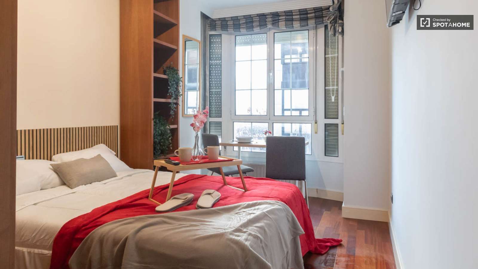 Flat to share in Costillares