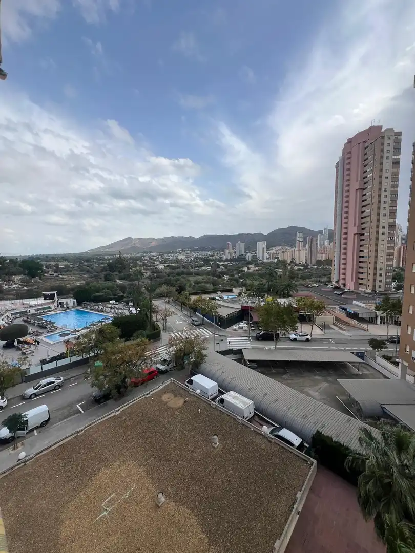 Vista exterior de Piso en venta en Benidorm con Aire acondicionado, Terraza y Amueblado