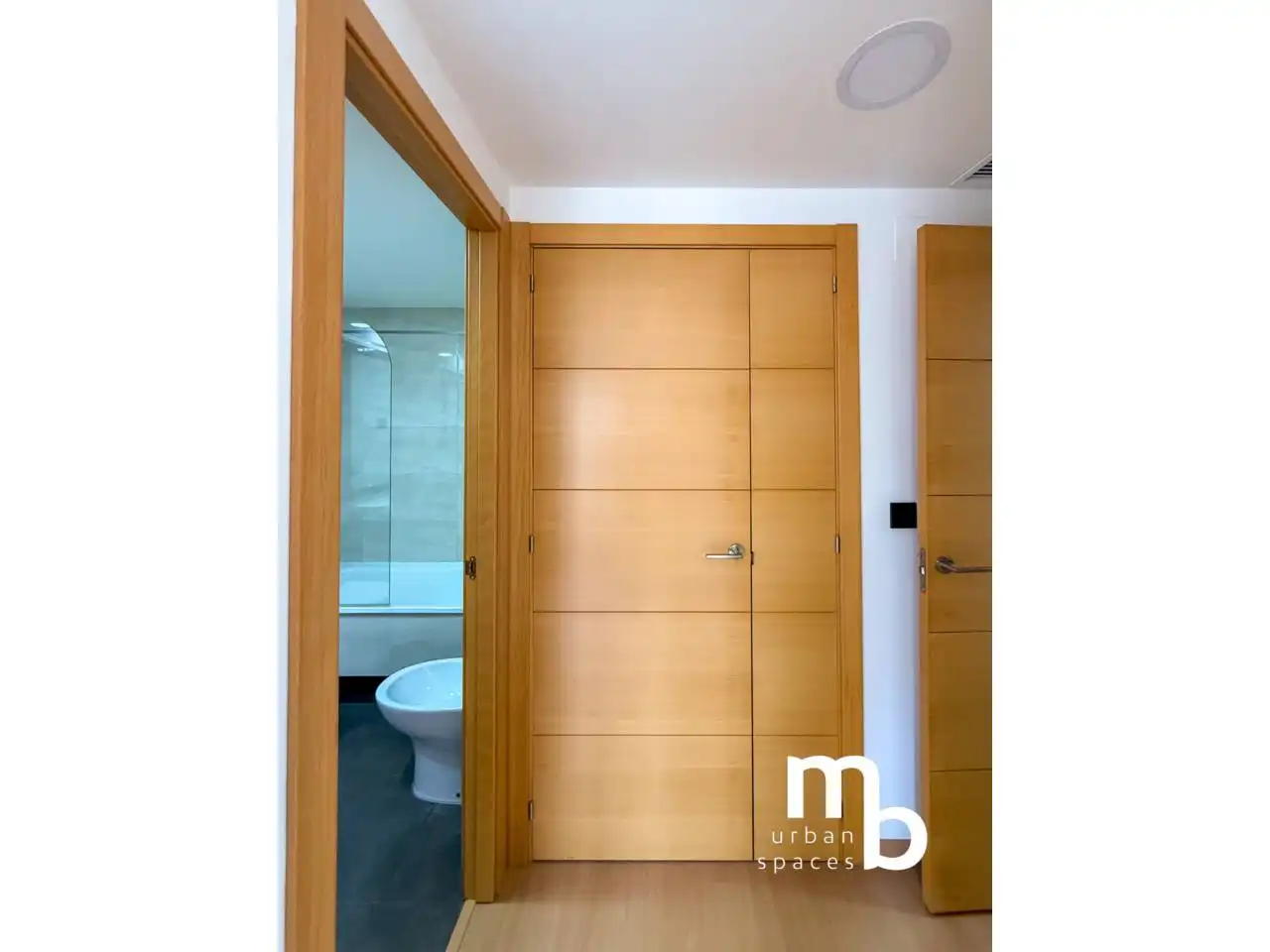 Flat for rent in Madrid  with Air Conditioner, Heating and Swimming Pool
