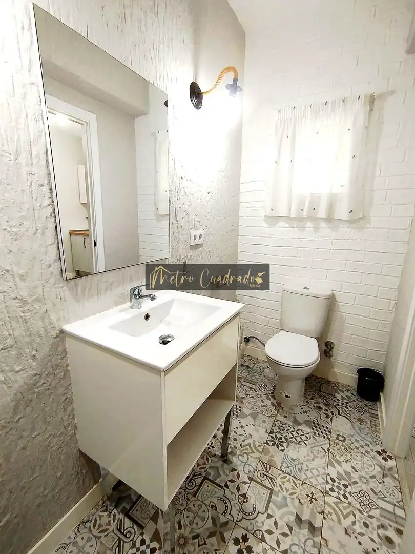 Baño de Piso de alquiler en Mérida con Aire acondicionado y Amueblado