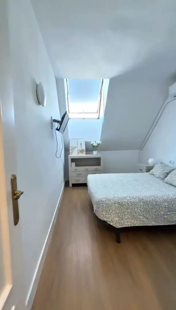 Habitación de Ático en venta en Playa de los Boliches