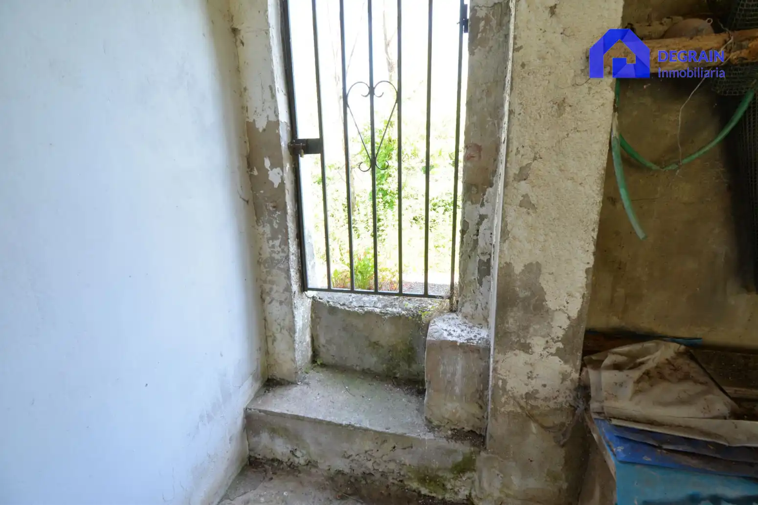 Casa o chalet en venta en Salas con Calefacción, Terraza y Trastero