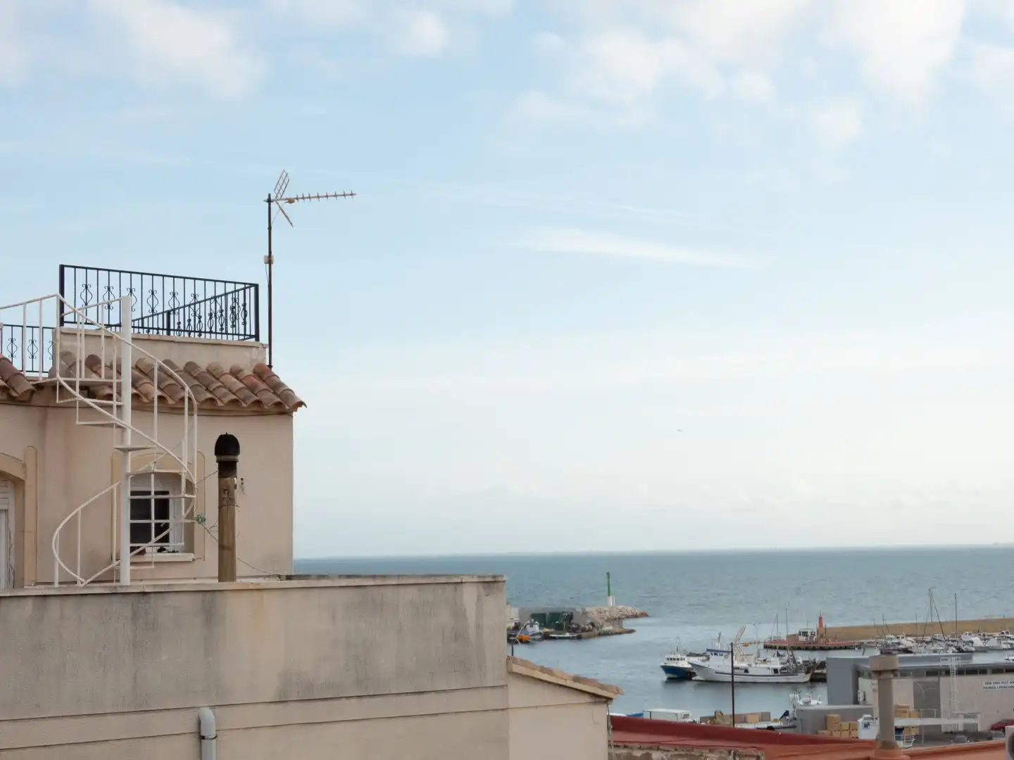 Außenansicht von Maisonette zum Verkauf in L'Ametlla de Mar  mit Klimaanlage und Möbliert