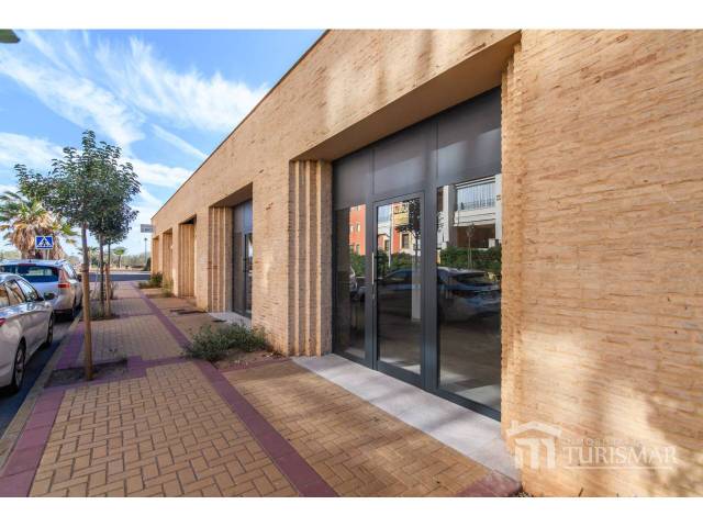 Local comercial en Alquiler en de la Cruz, 1 en Punta del Moral