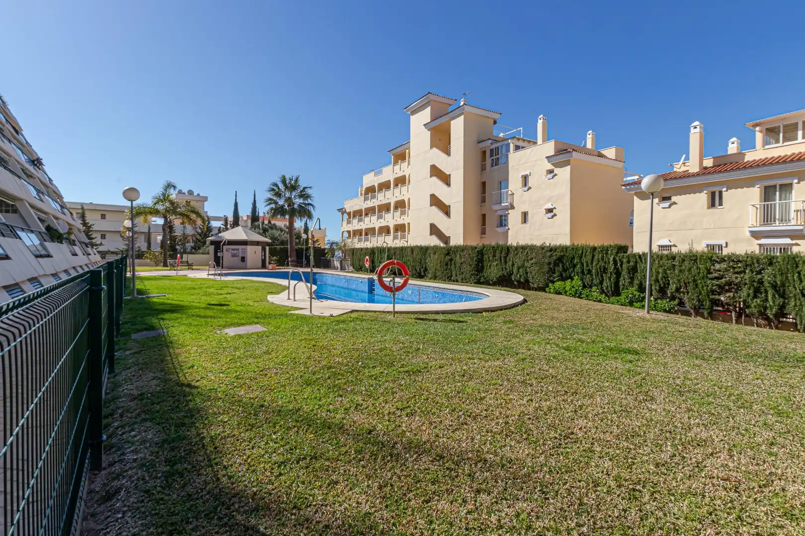 Apartament amb piscina en venda a Calle ALMUÑECAR, imagen 23