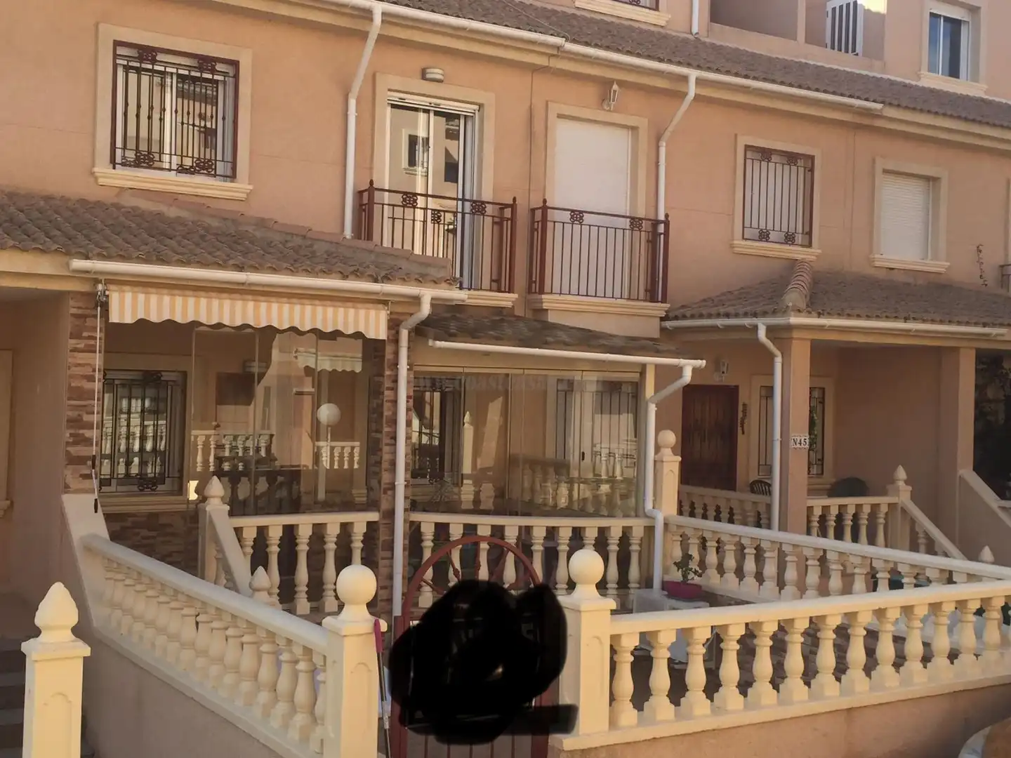 Chalet con piscina en venta en Orihuela Costa