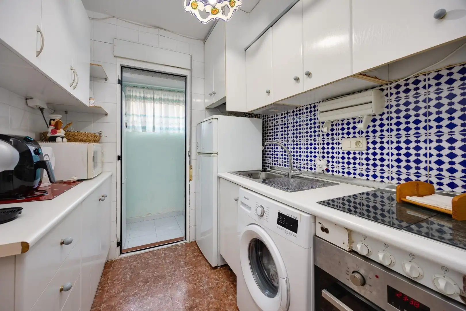 Cuina de Casa o xalet en venda en Torrevieja amb Aire condicionat, Jardí privat i Piscina