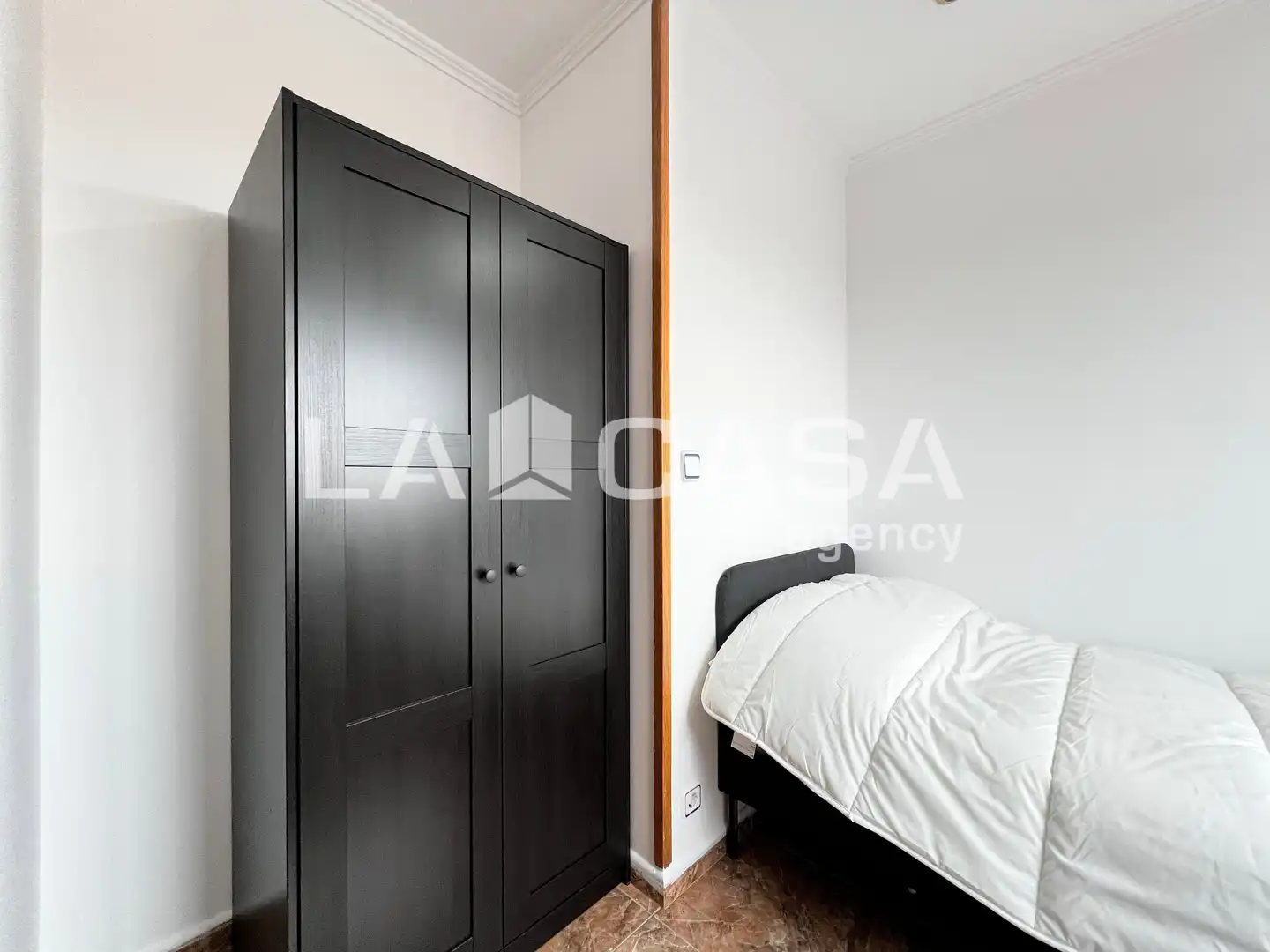 Habitación de Piso en venta en Badalona con Calefacción