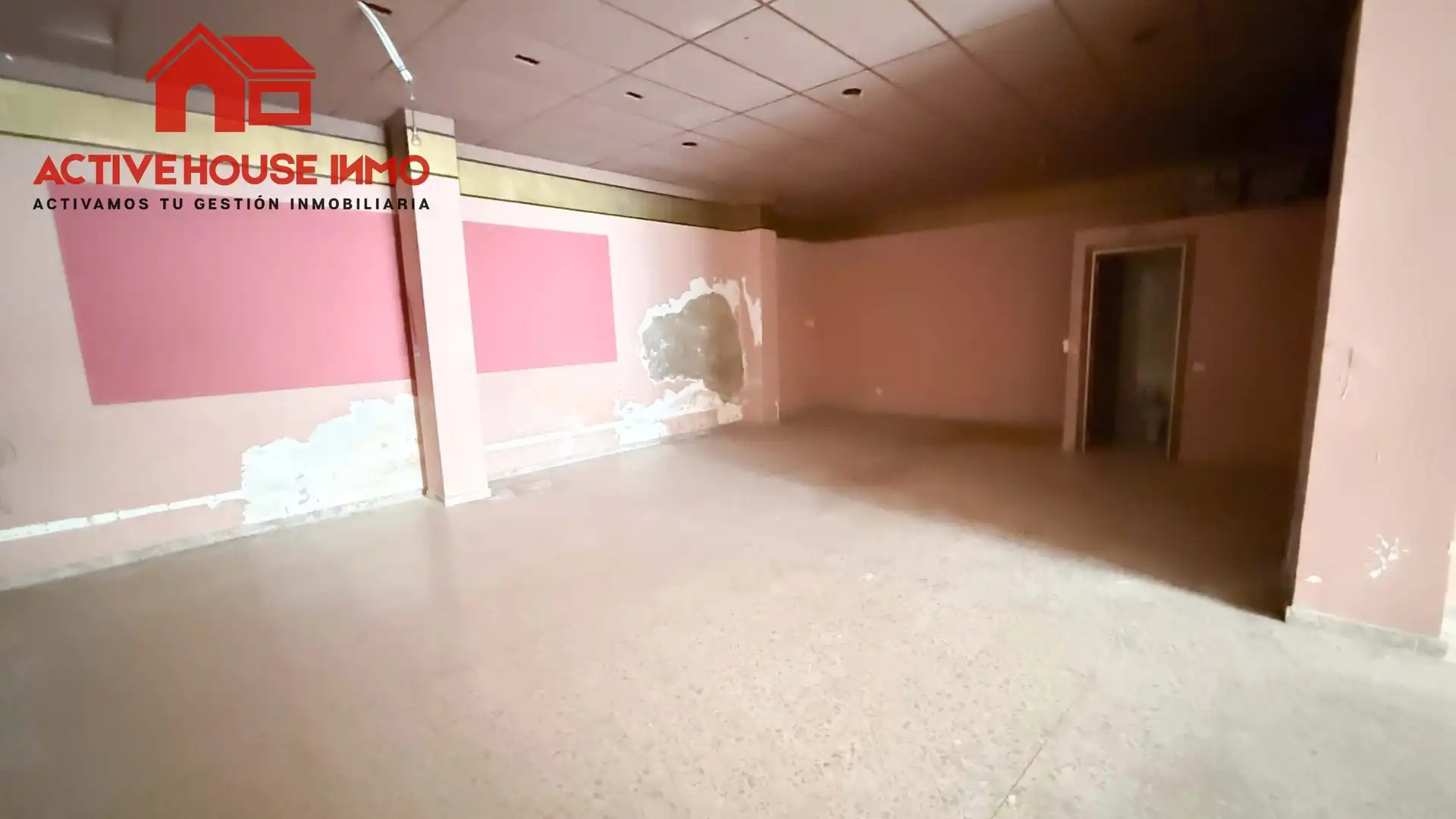 Local comercial en venda a Carrer D'eugenio Ribera, imagen 2