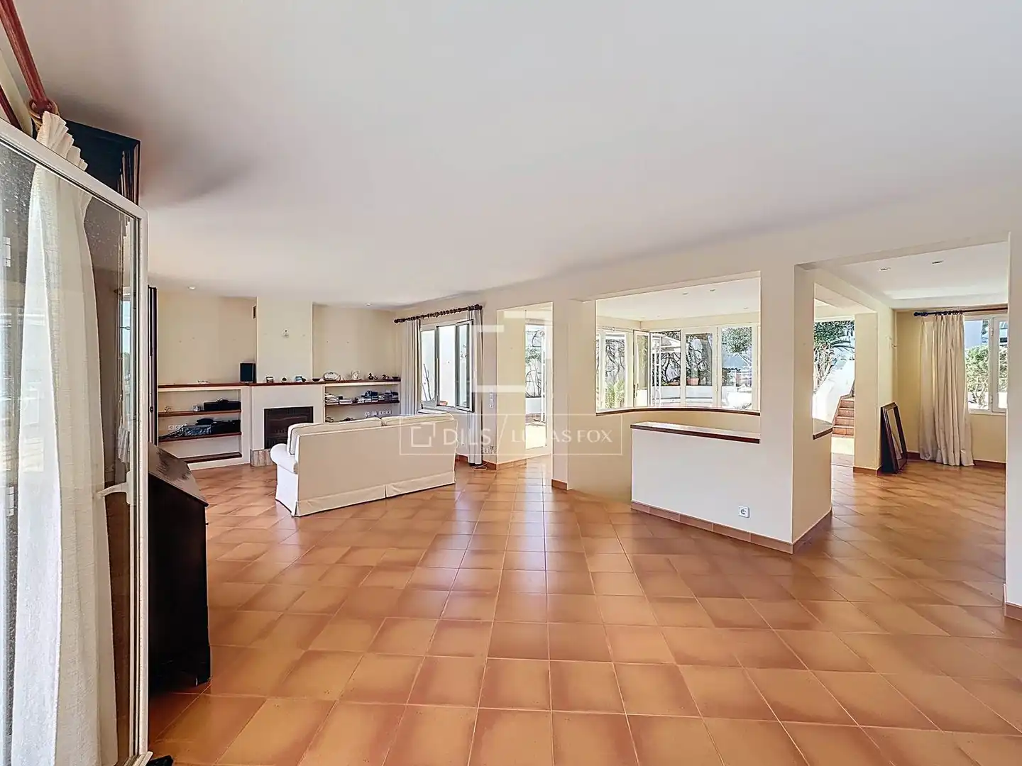 Sala d'estar de Casa o xalet en venda en Maó - Mahón amb Aire condicionat, Jardí privat i Terrassa