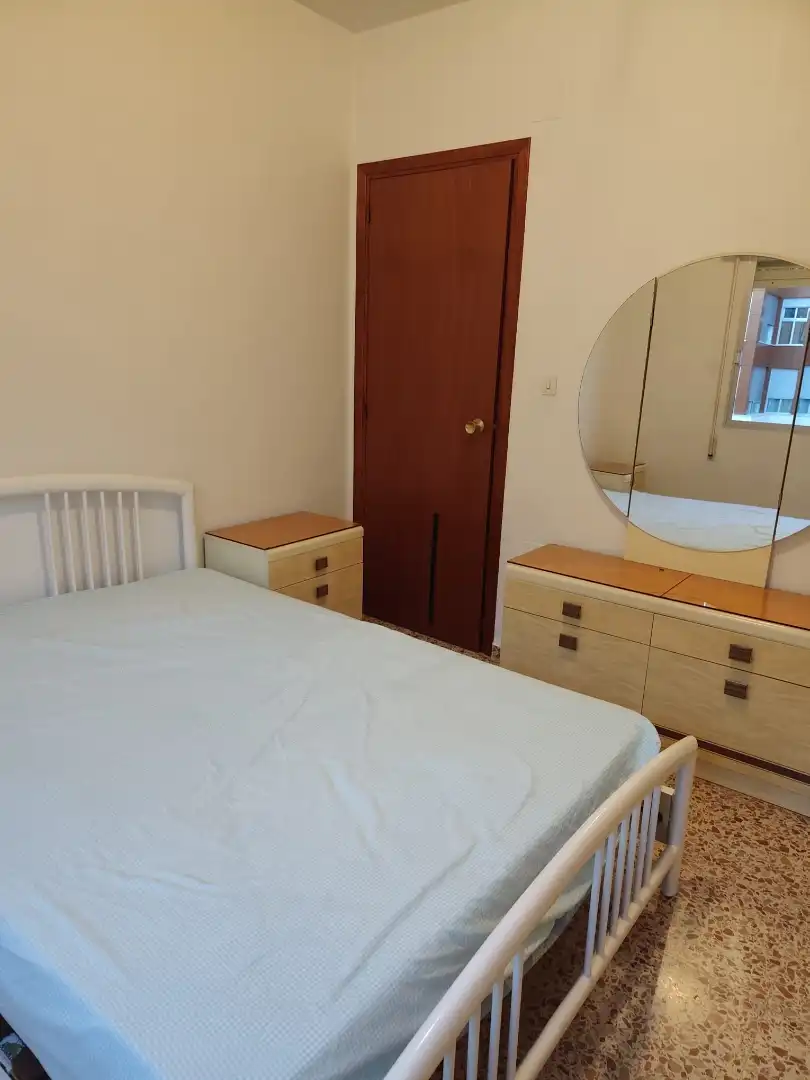 Habitación de Piso en venta en San Pedro del Pinatar con Balcón