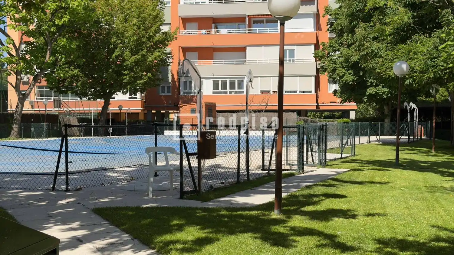 Vista exterior de Pis en venda en Móstoles amb Aire condicionat, Calefacció i Parquet