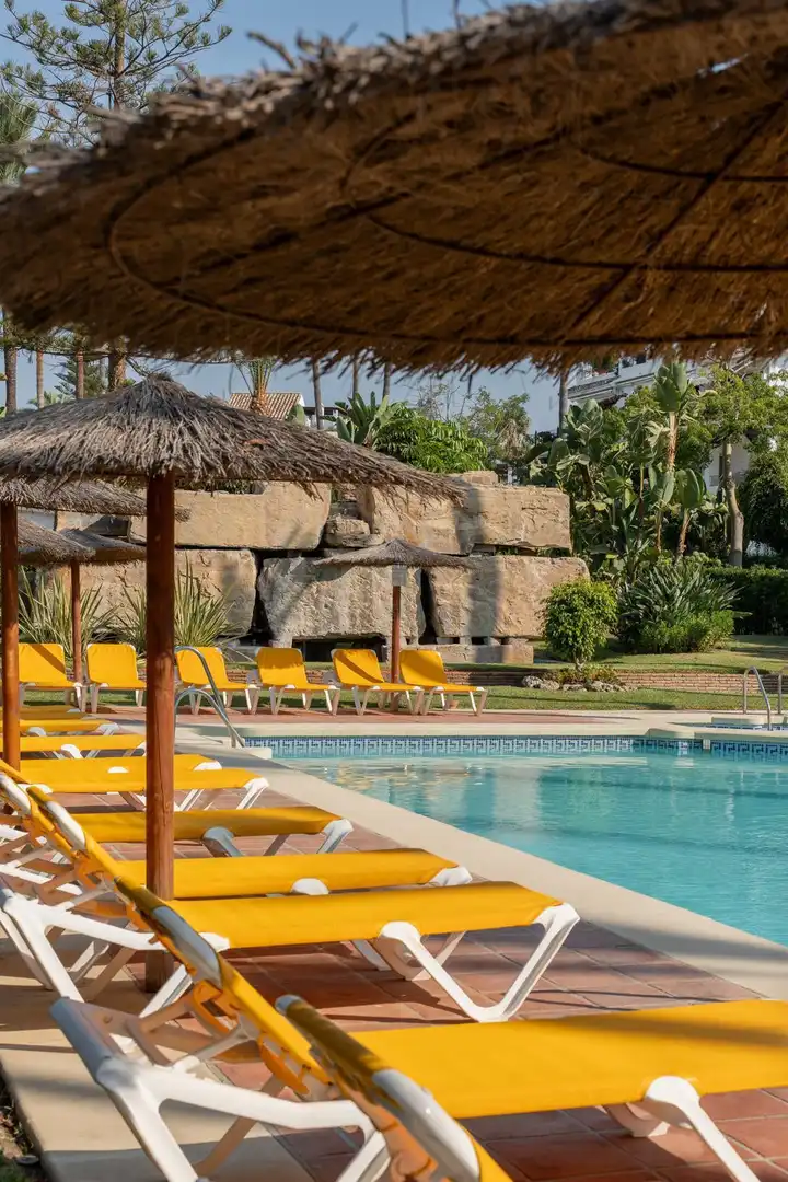 Swimming pool of Attic for sale in Marbella  with Air Conditioner, Terrace and Swimming Pool