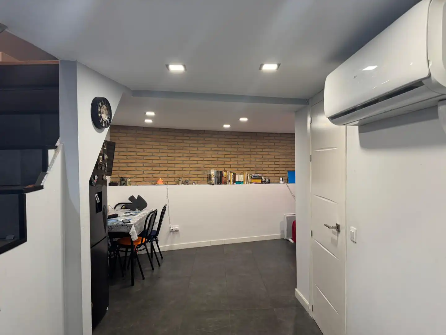 Planta baja en venta en L'Hospitalet de Llobregat con Aire acondicionado