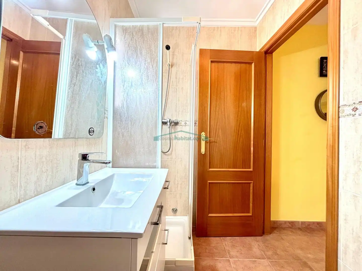 Casa aparellada amb jardí en venda a Calle Genoves, imagen 17