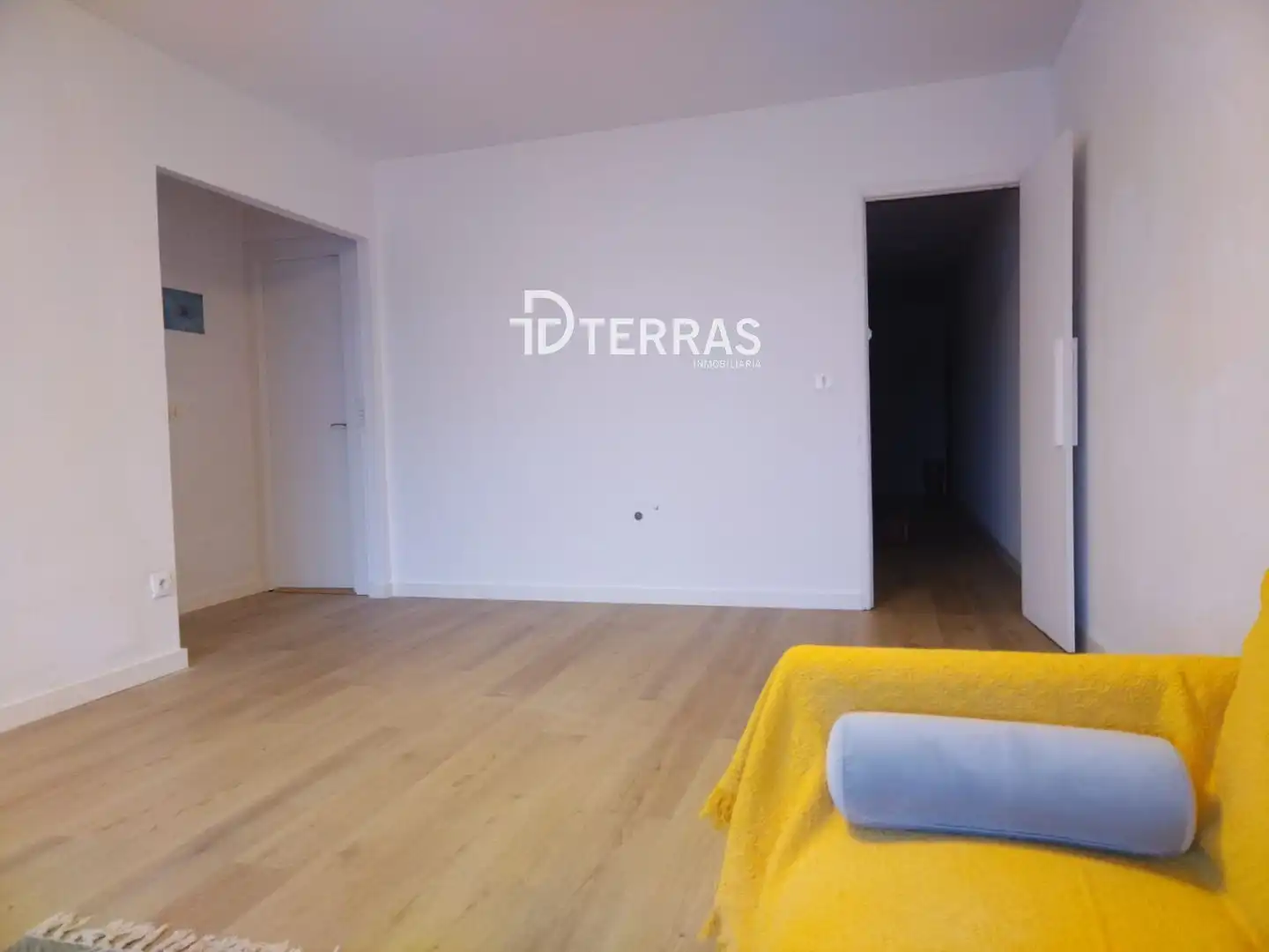 Flat for sale in Vilanova de Arousa  with Heating and Furnished