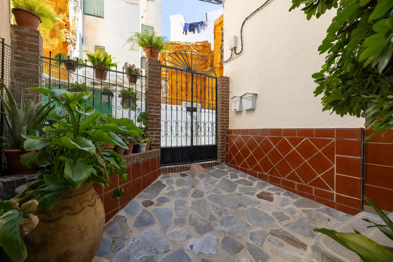 Vista exterior de Casa adosada en venda en Güéjar Sierra