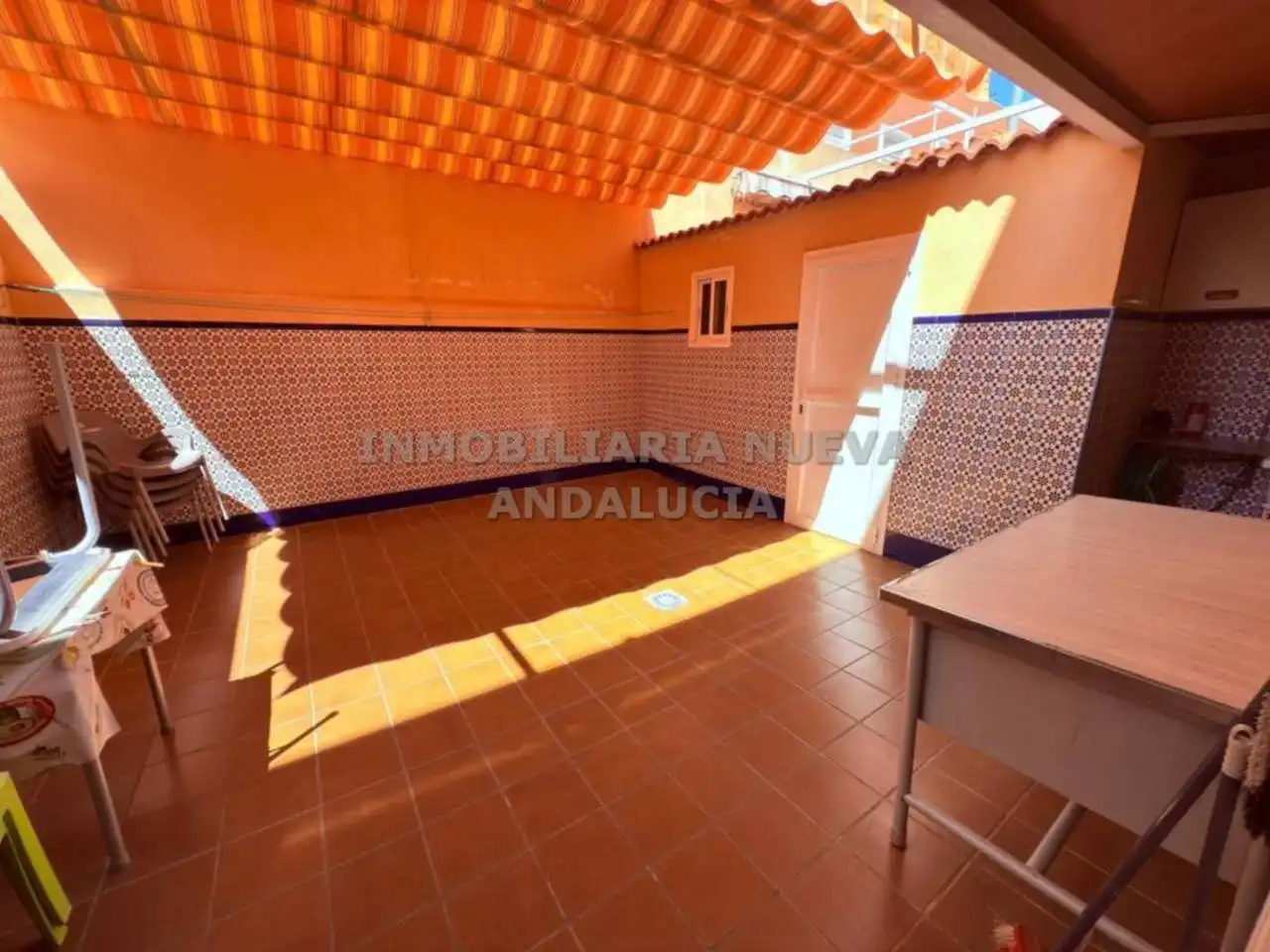 Terrassa de Casa o xalet en venda en Almería amb Aire condicionat