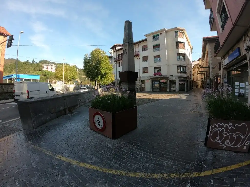 Vista exterior de Local en venta en Deba
