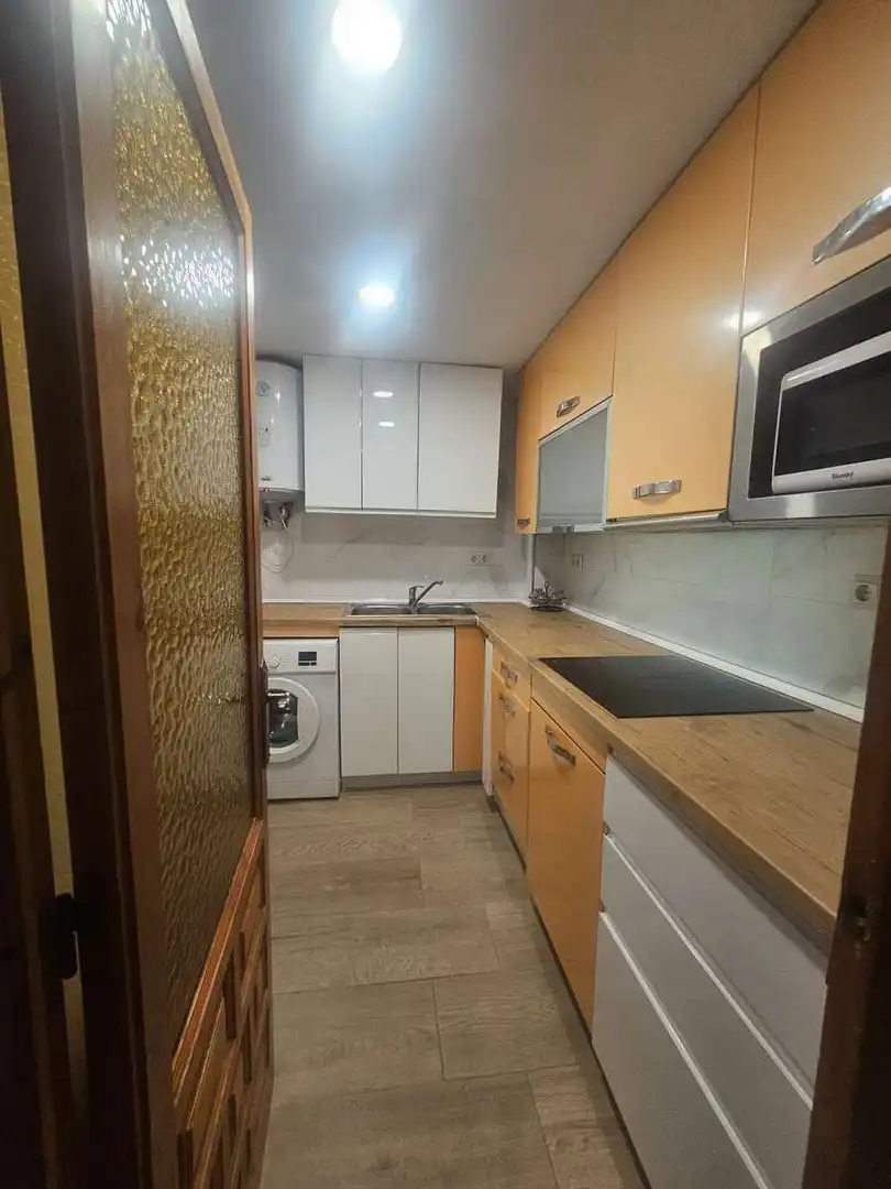 Cocina de Piso en venta en Roquetas de Mar con Aire acondicionado, Terraza y Piscina comunitaria