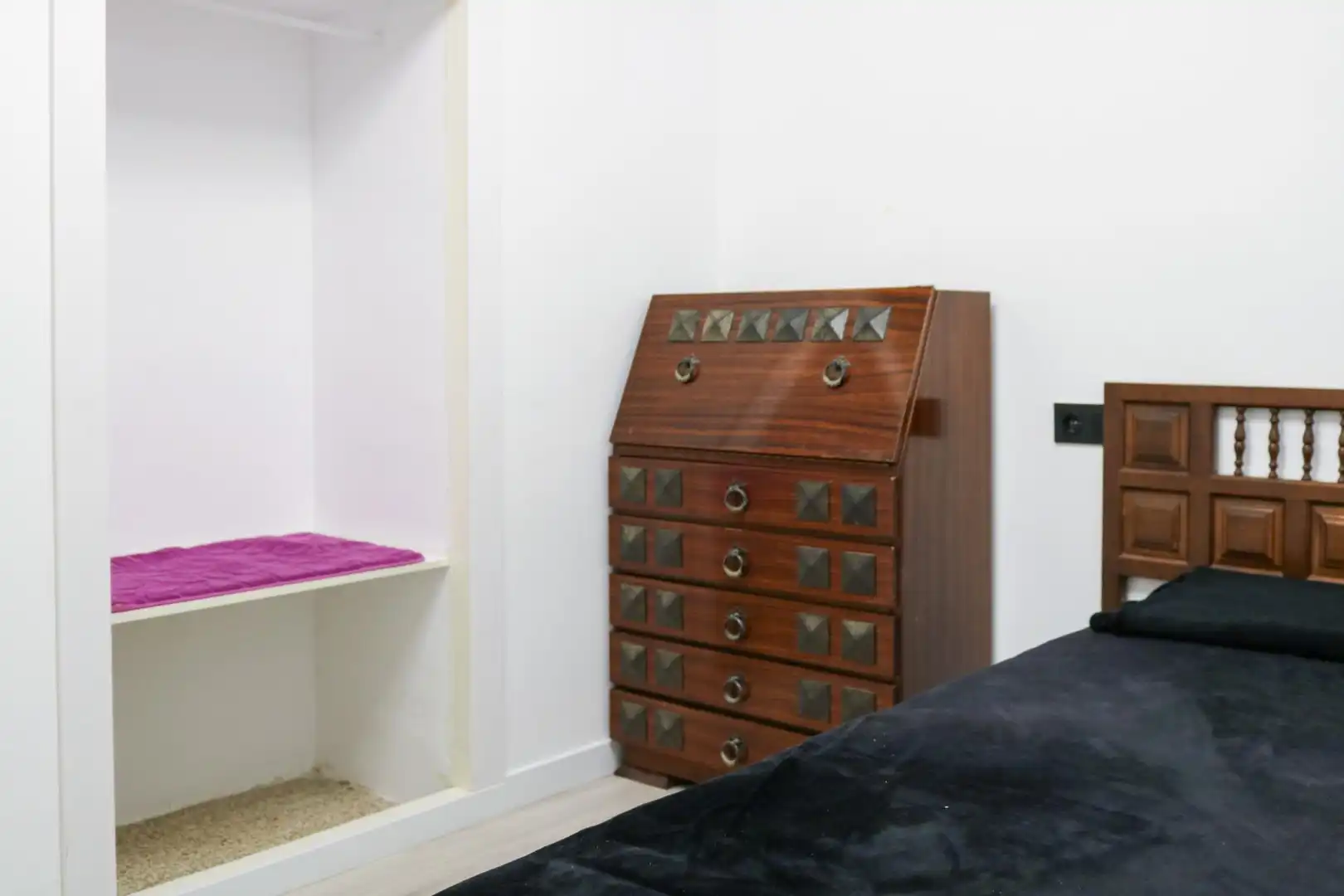 Bedroom of Flat for sale in Vilanova i la Geltrú  with Air Conditioner, Parquet flooring and Balcony