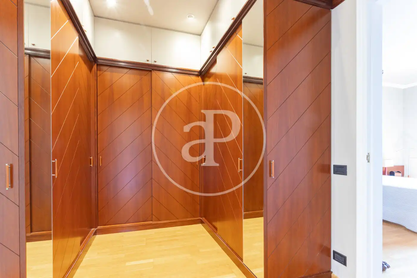 Flat for rent in Barcelona  with Air Conditioner, Heating and Terrace