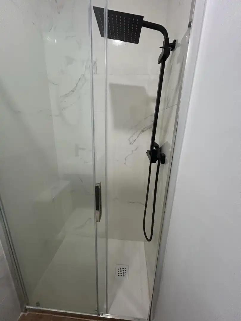 Oficina en venta en Calle de Fray José Cerdeiriña, Las Águilas
