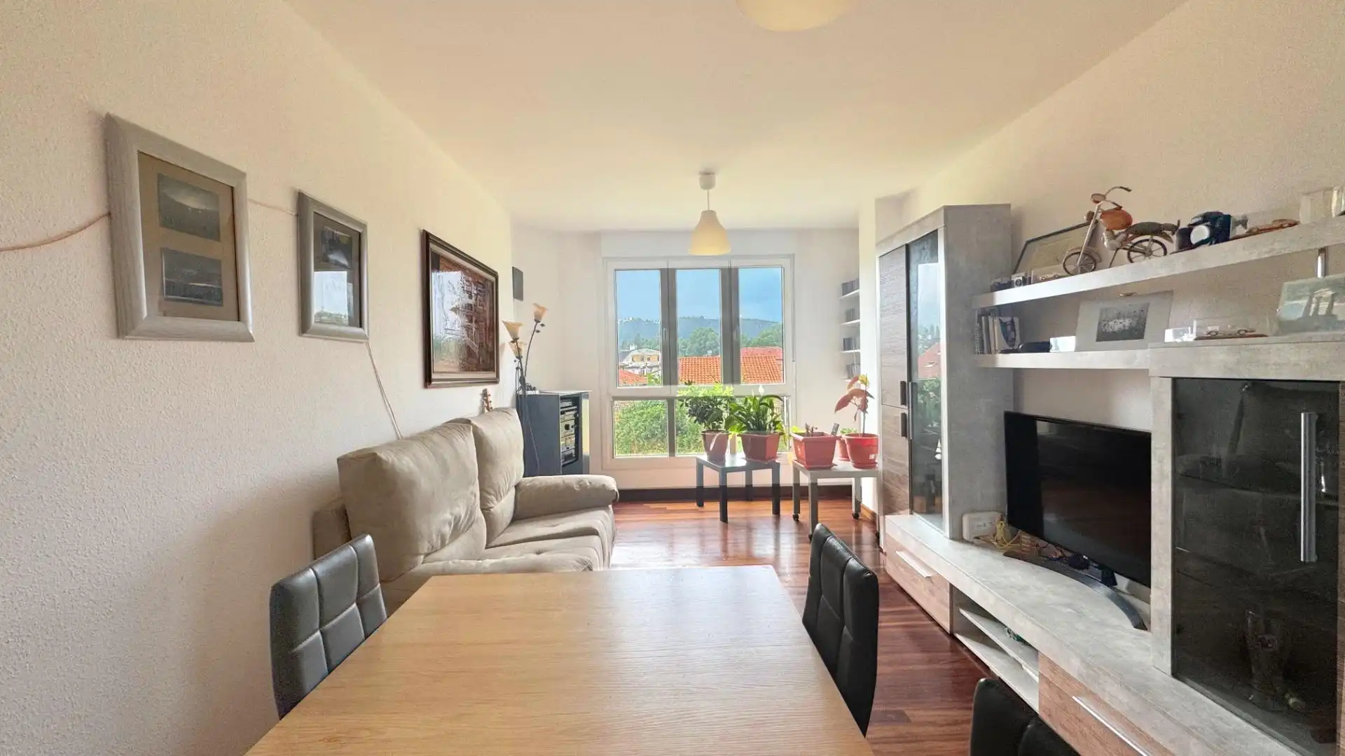 Sala de estar de Piso en venta en Piélagos con Calefacción, Terraza y Trastero
