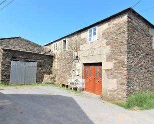 Exterior view of House or chalet for sale in Lugo Capital  with Private garden, Terrace and Storage room