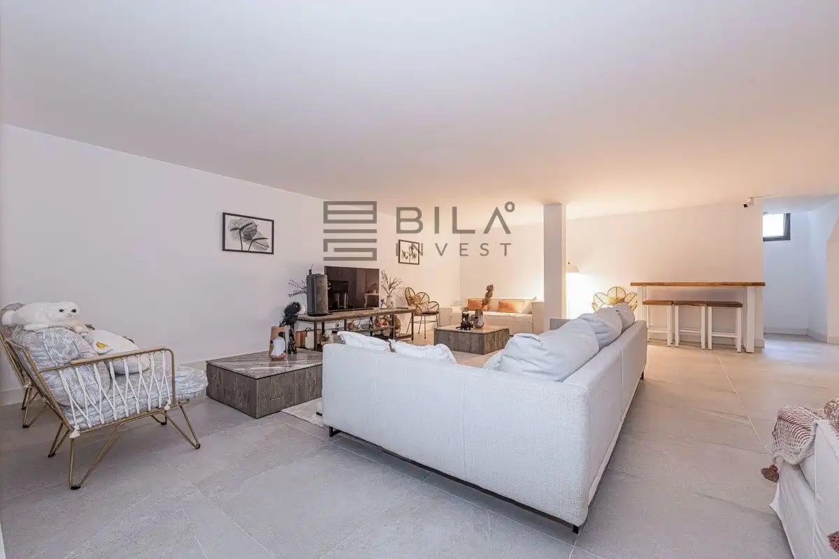 Living room of Duplexes for sale in Marbella  with Air Conditioner, Terrace and Storage room