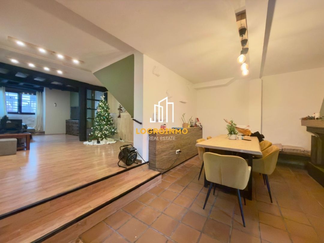 Casa o xalet en venda en Huércanos amb Calefacció, Terrassa i Moblat