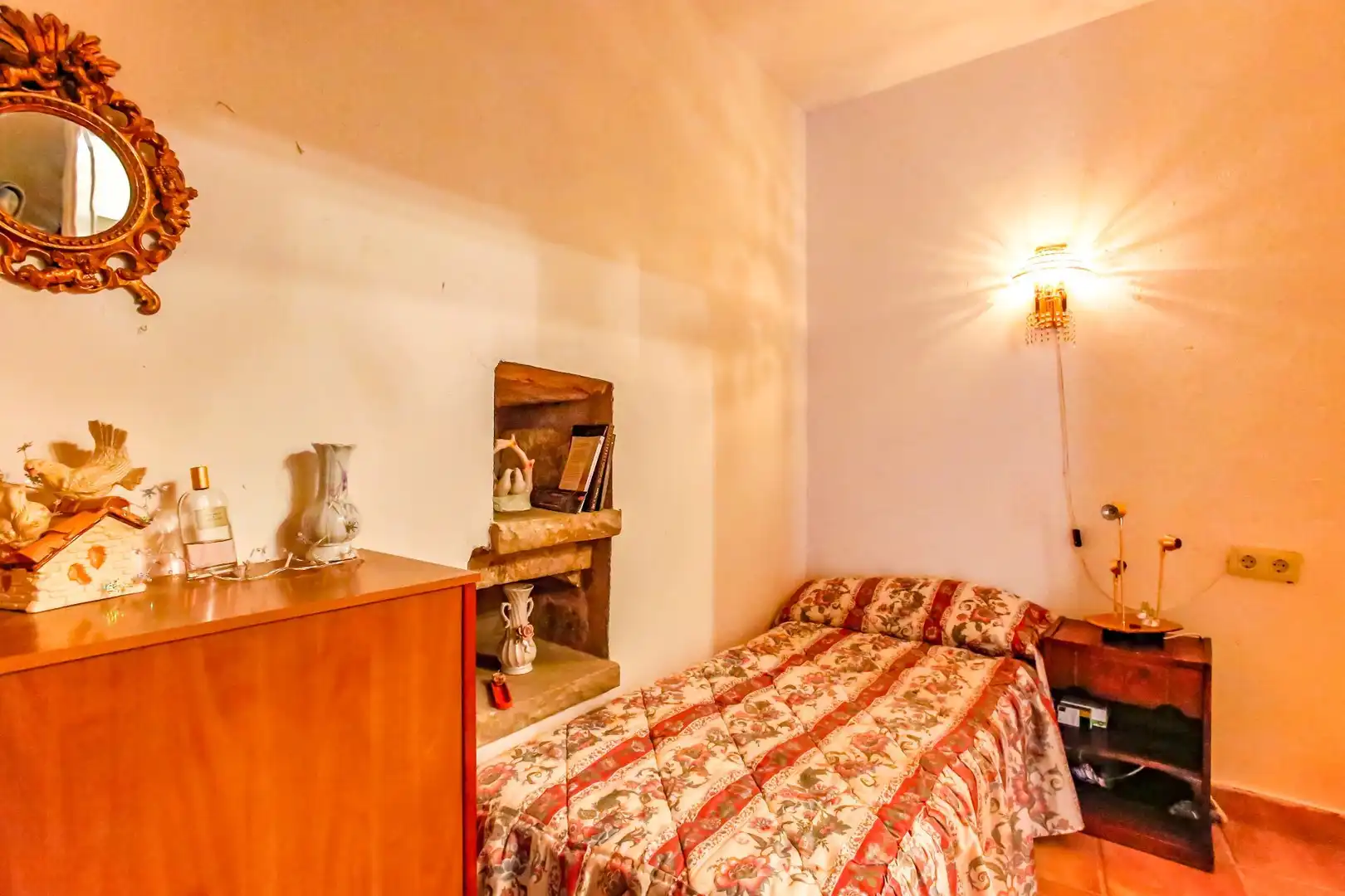 Schlafzimmer von Country house zum Verkauf in Sant Vicenç de Castellet mit Heizung, Privatgarten und Terrasse