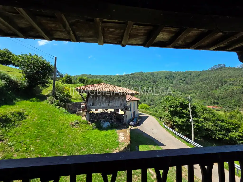 Exterior view of Houses for sale in Colunga  with Parquet flooring, Storage room and Furnished
