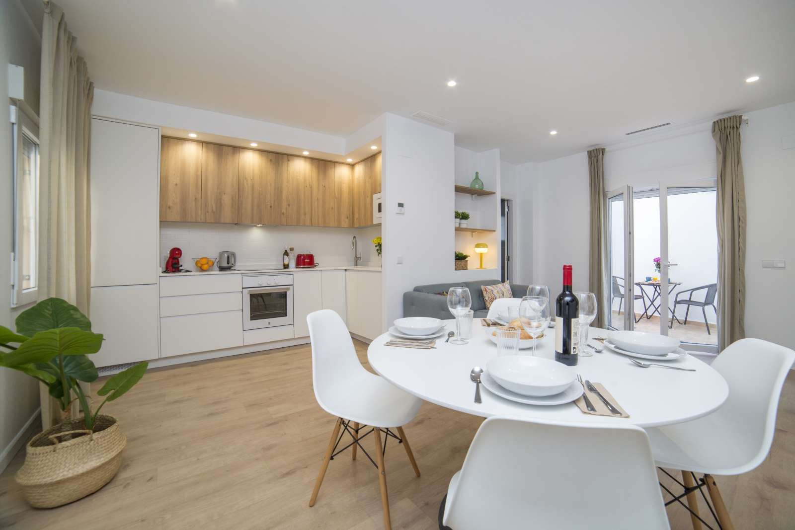 Cuina de Apartament per a compartir en  Valencia Capital amb Aire condicionat, Calefacció i Terrassa