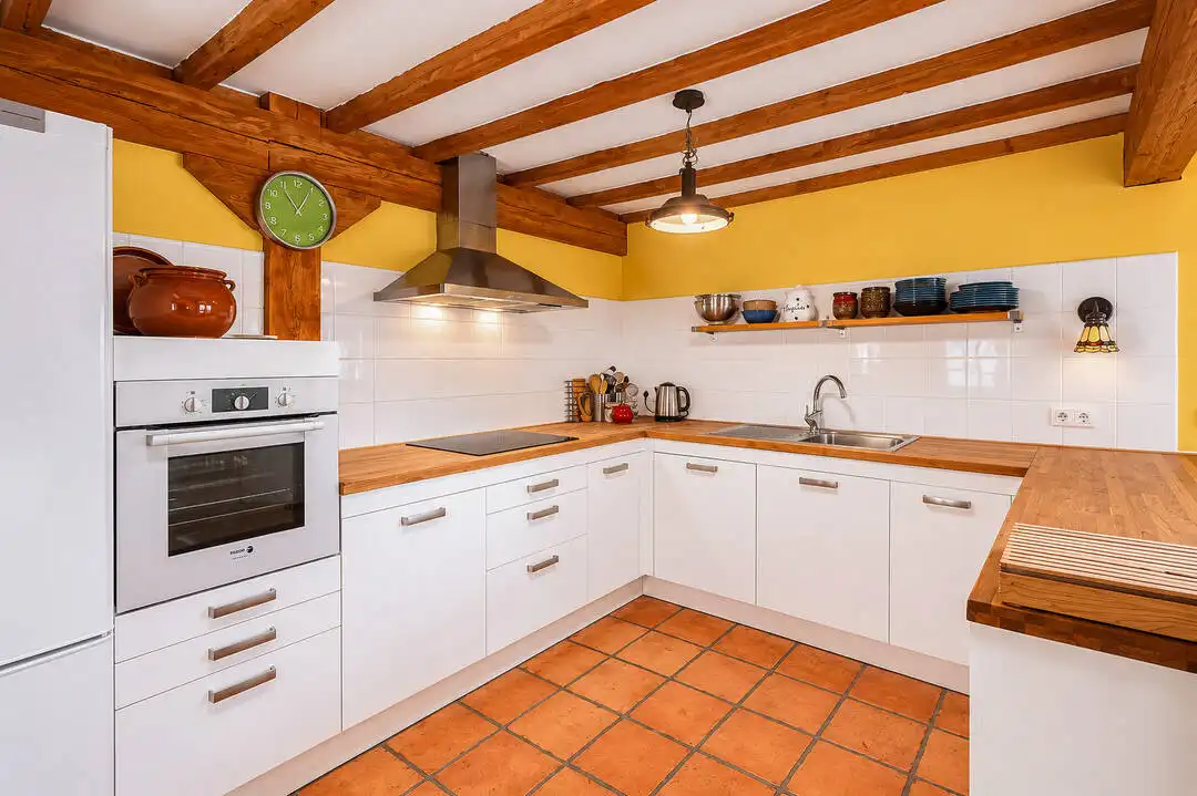 Cocina de Casa o chalet en venta en Ayala / Aiara con Aire acondicionado, Calefacción y Jardín privado