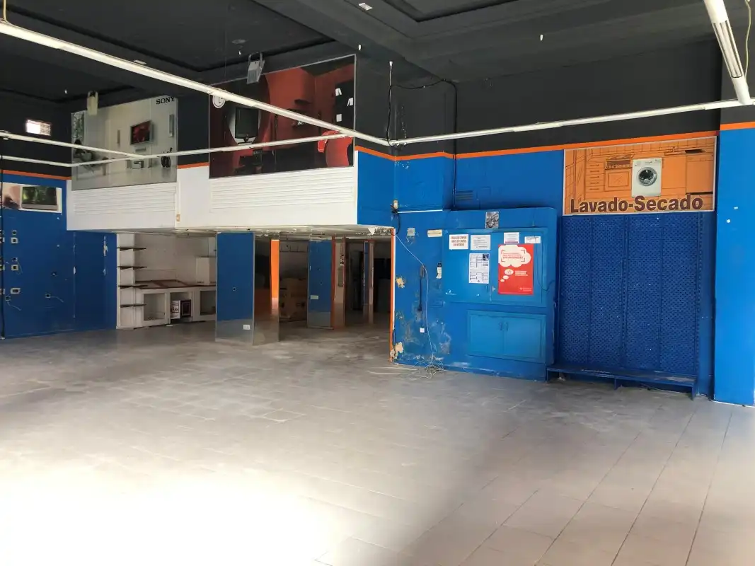 Business premises to rent in Carrer de Sant Rafael, imagen 9