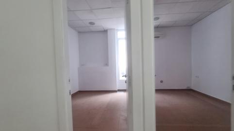 Foto 2 de Planta baixa de lloguer a Santa Eulàlia, Barcelona