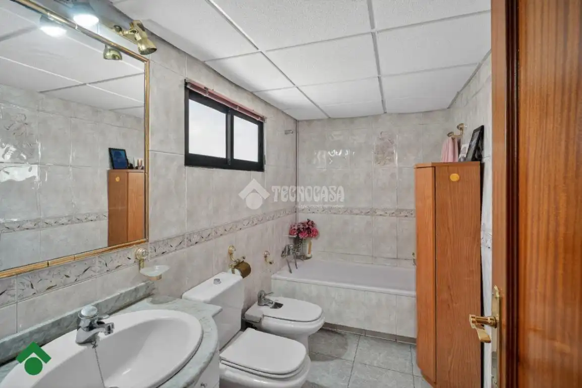 Baño de Piso en venta en Córdoba con Aire acondicionado y Terraza