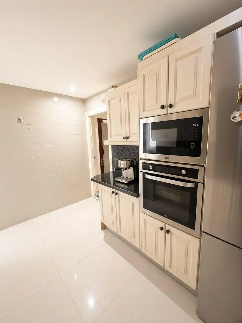 Apartament amb piscina en venda a Avenida Miramar, Fuengirola, Spain Bloque 2, imagen 6