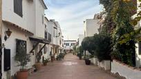 Vista exterior de Casa o xalet en venda en Empuriabrava amb Aire condicionat i Terrassa