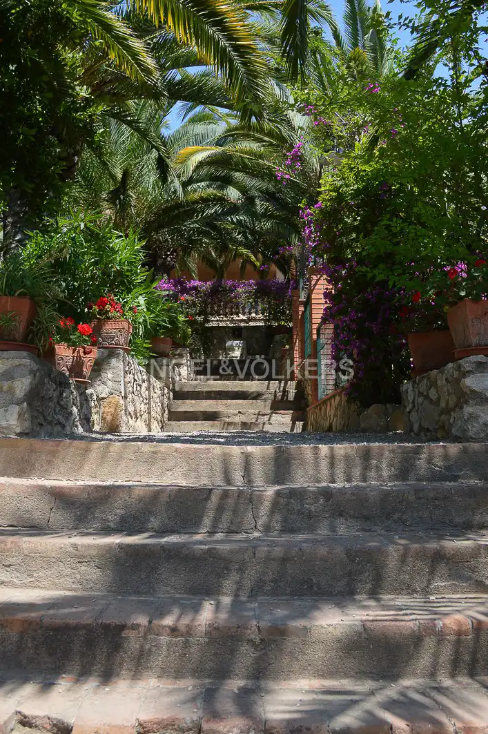 Vista exterior de Finca rústica en venda en Tarragona amb Aire condicionat, Calefacció i Jardí privat